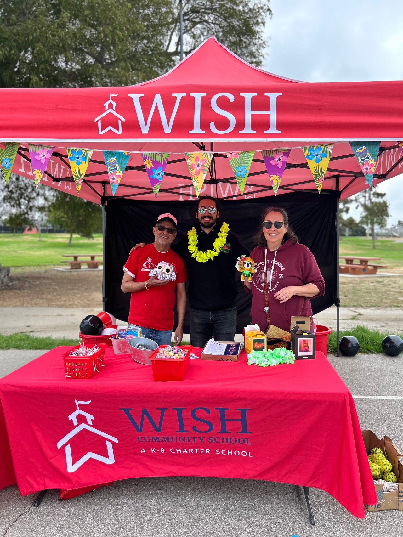 "Aloha Summer" in the Westchester Park