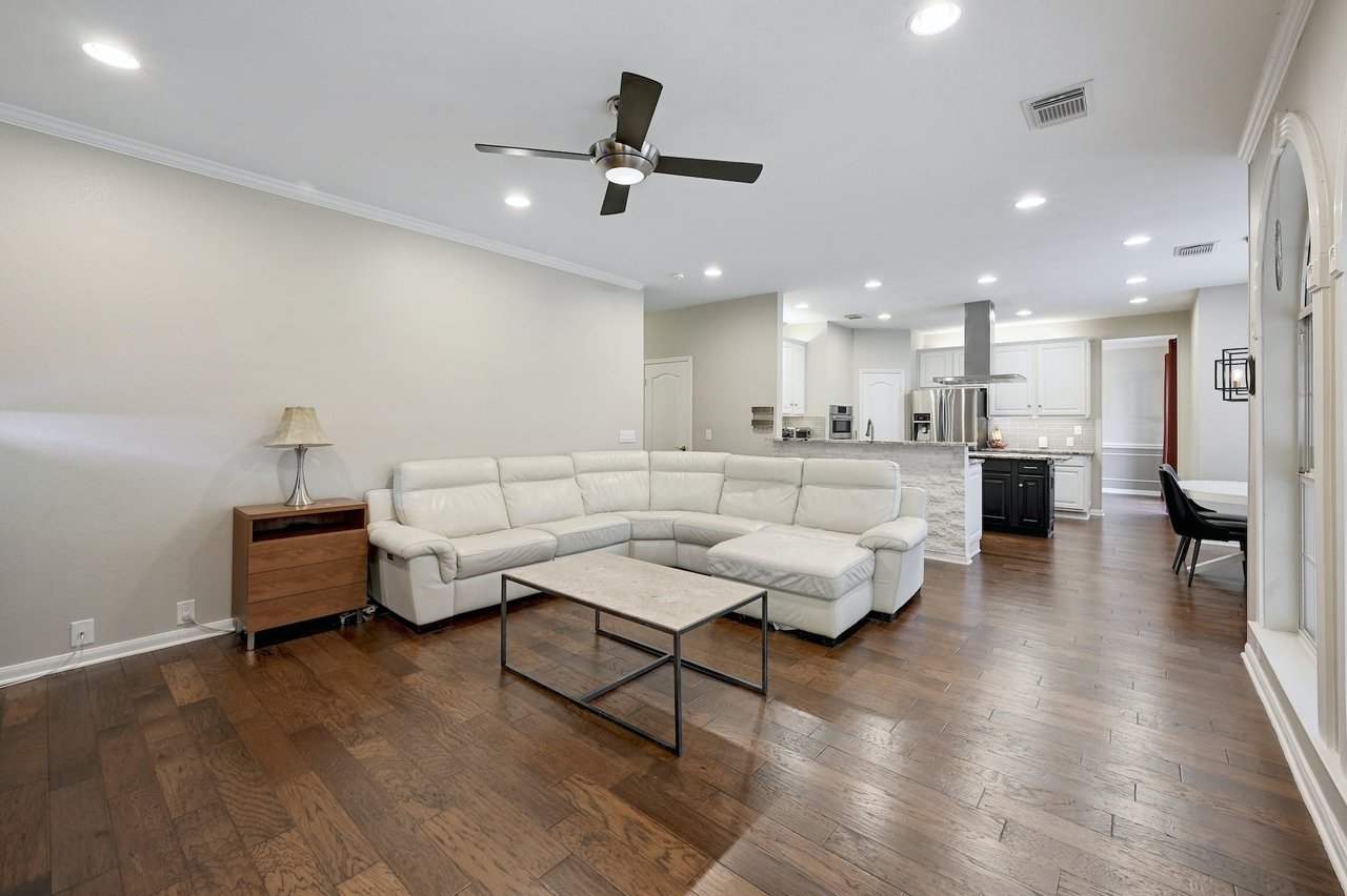 5212 Corrientes Cv, Austin, Texas 78739