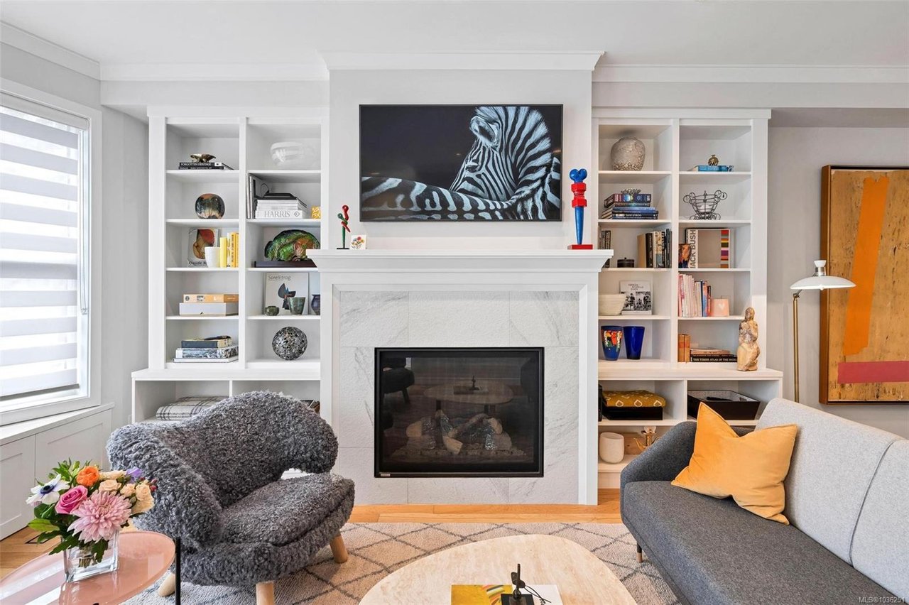 1034 Pentrelew Pl