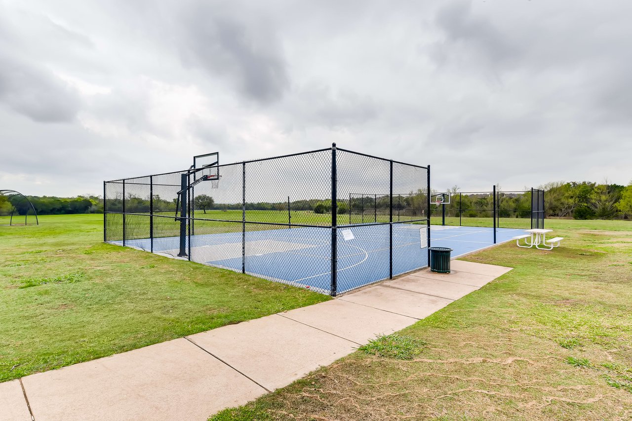 186 Tabago CT