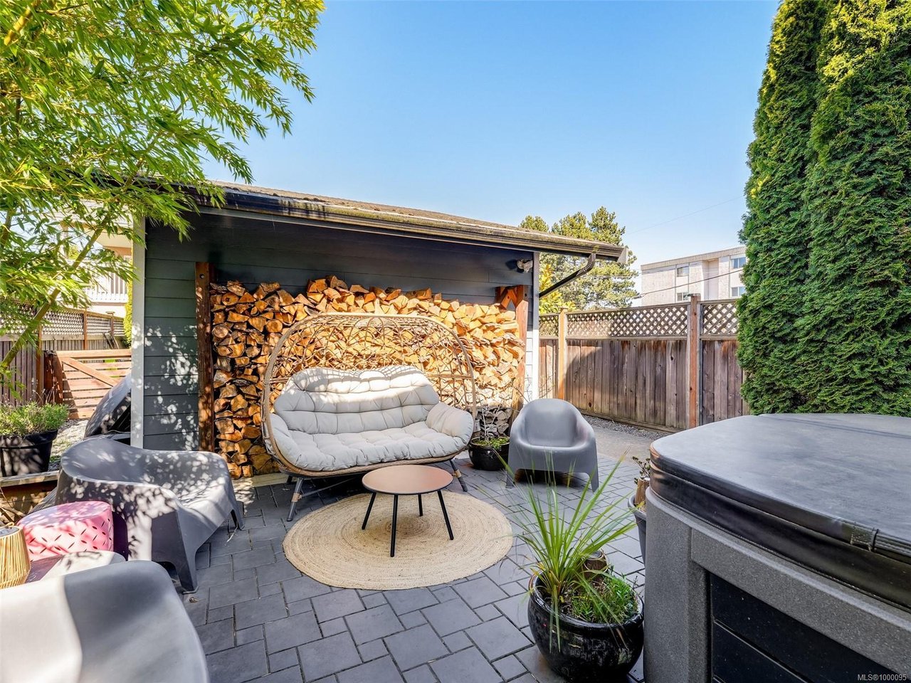 282 Burnside Rd, Victoria