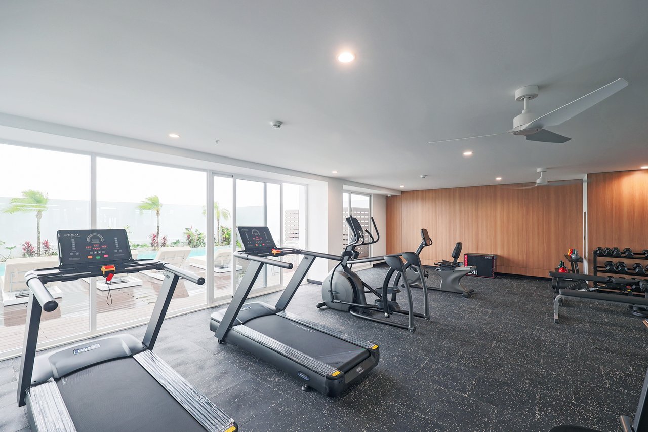 Contemporary City View Apartment, Sabana and Rohrmoser, San Jose