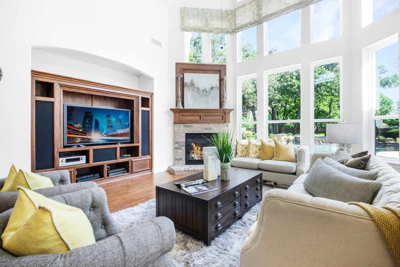 1300 Golden Gate Drive