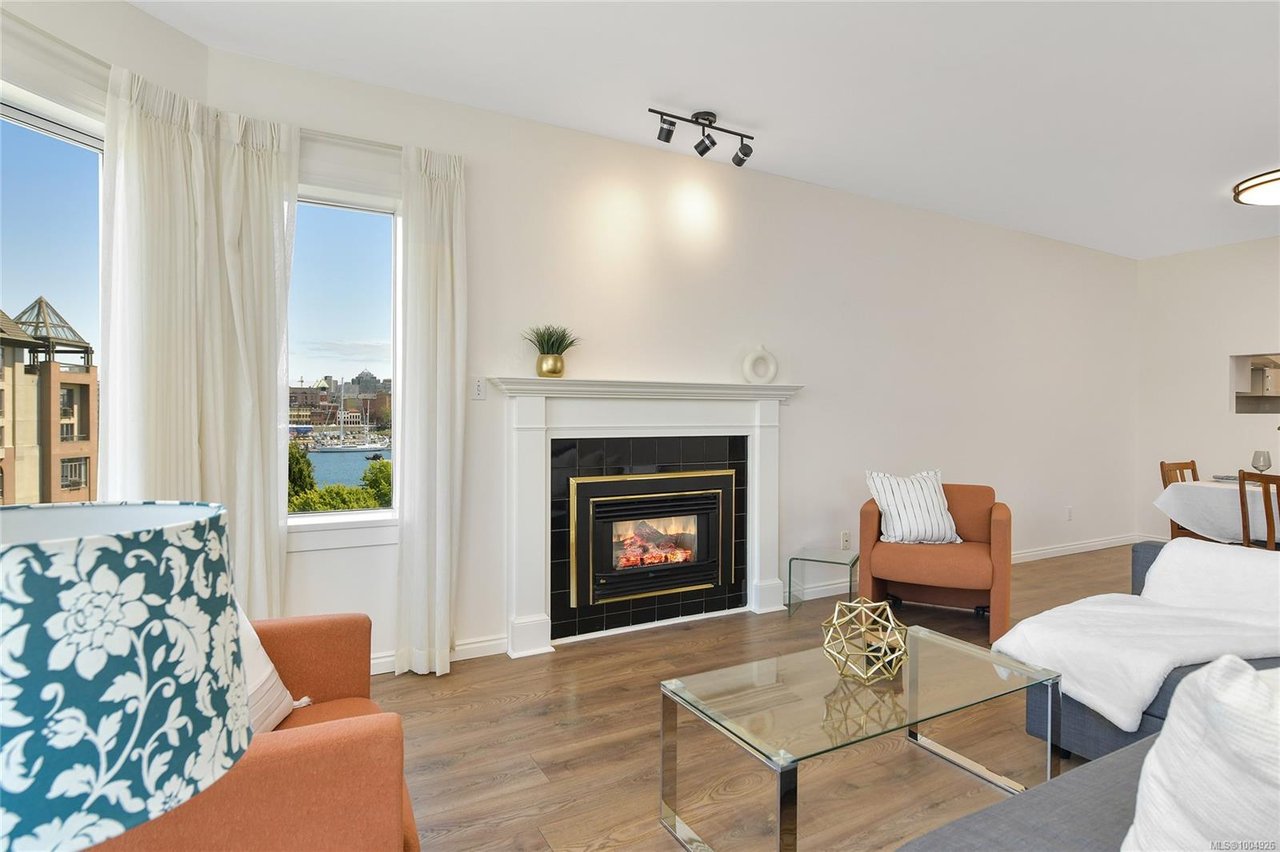 408-50 Songhees Rd