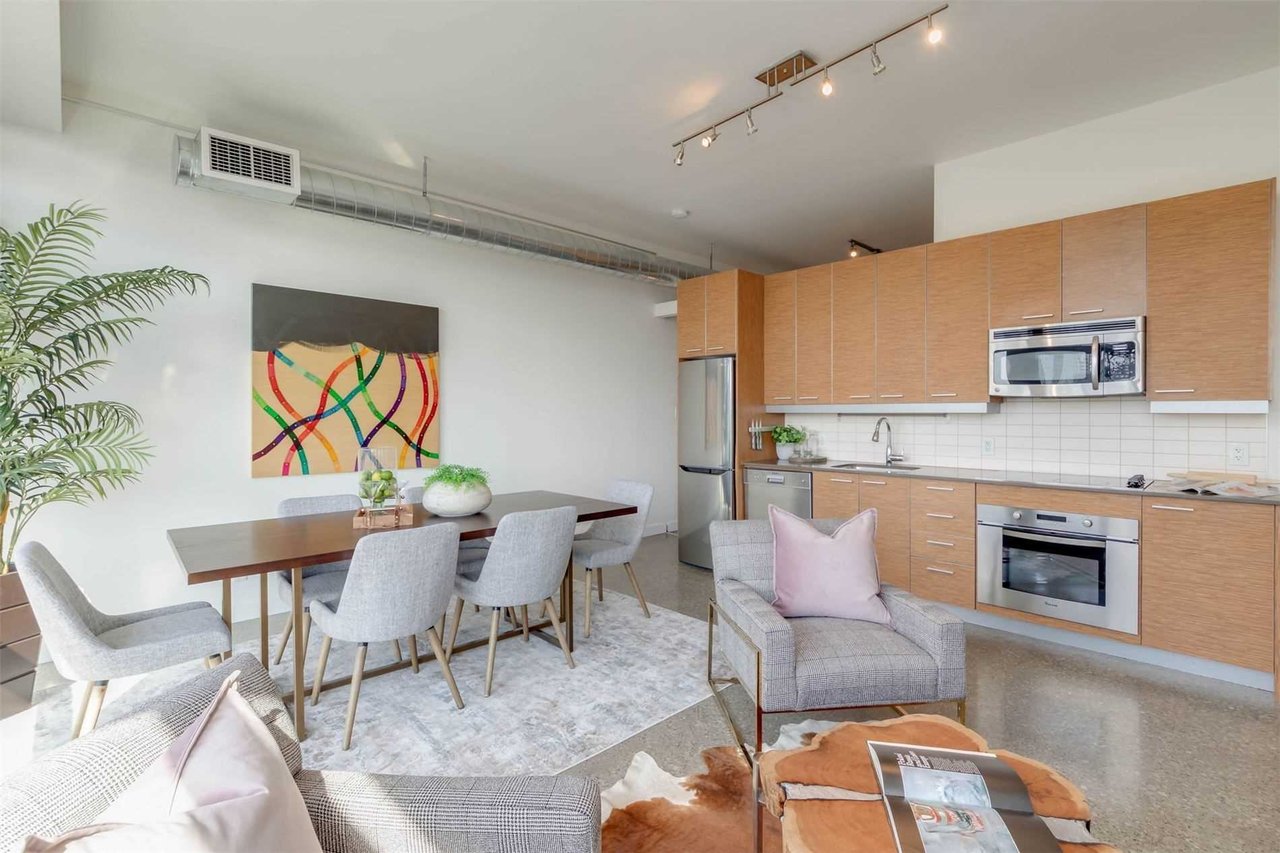 CORKTOWN DISTRICT LOFT