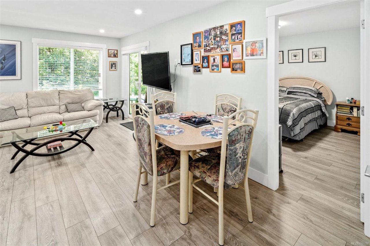 2544 West Trail Crt, Sooke