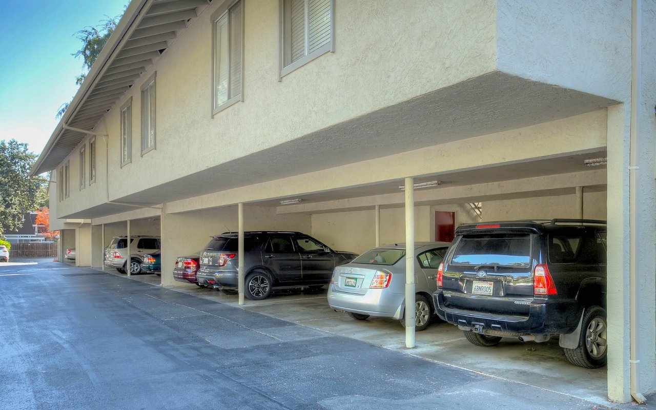 2564 Walnut Blvd, #107