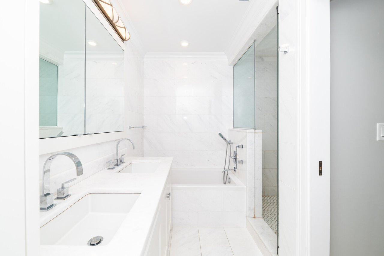 184 East 64th Street, Apt 2