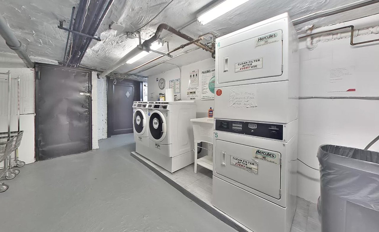 210 East 38th Street, Apt 4-B
