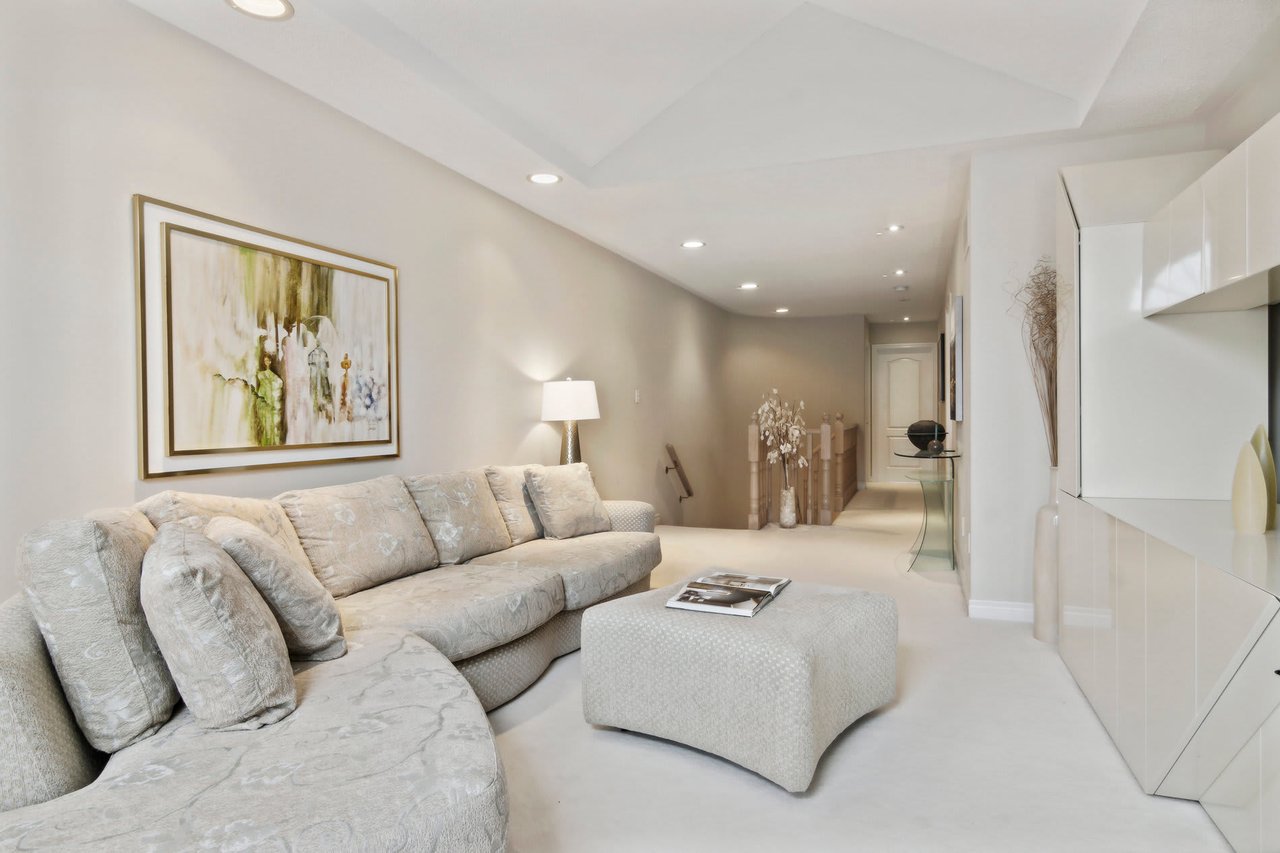 188 Kingsbridge Circle