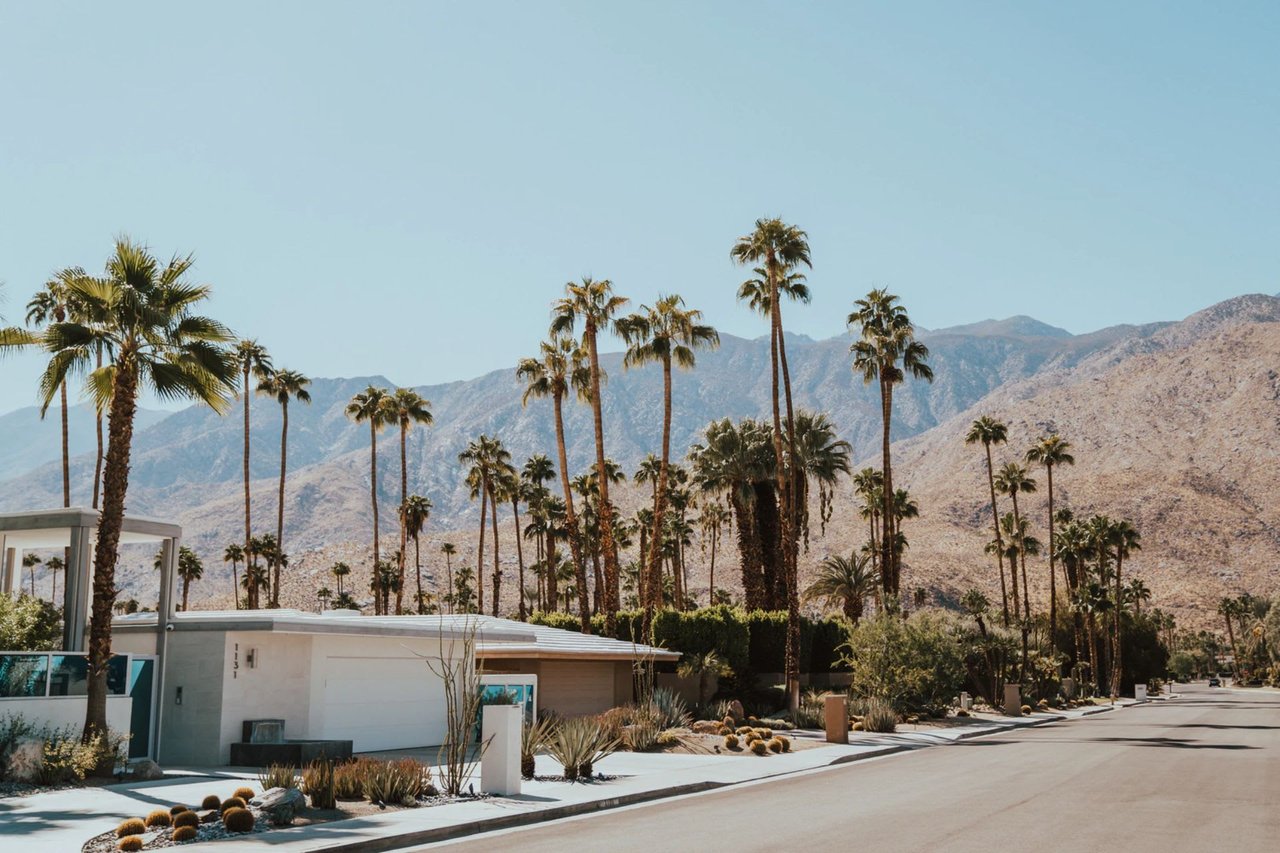 8 Qualities of Palm Springs’ Mid-Century Architecture