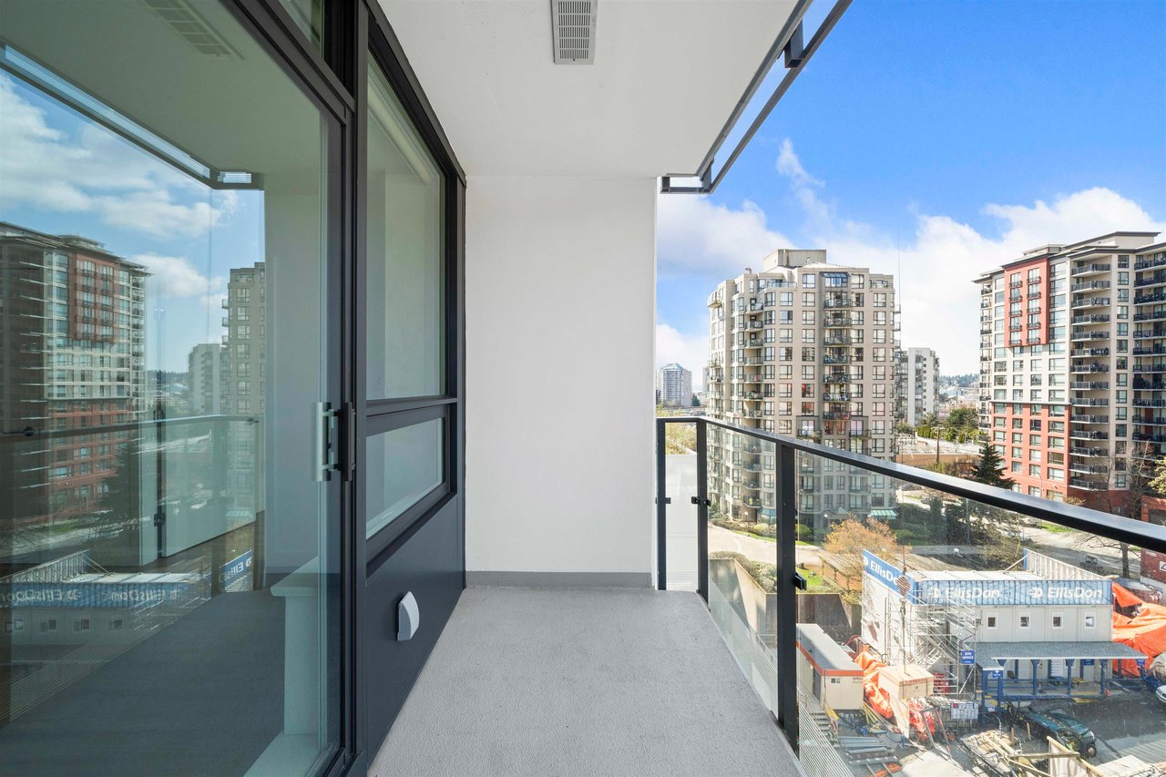 1003-823 Carnarvon St