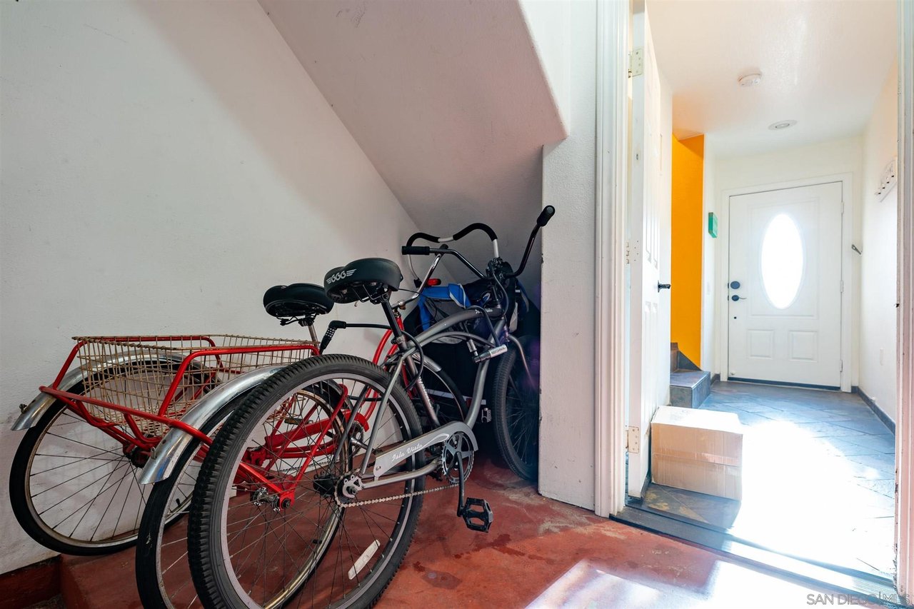 1736 Grand Ave - Unit #/Space # A