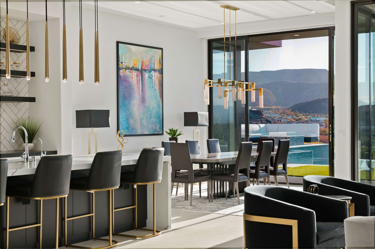 Contemporary Luxury Homes for Sale in Las Vegas