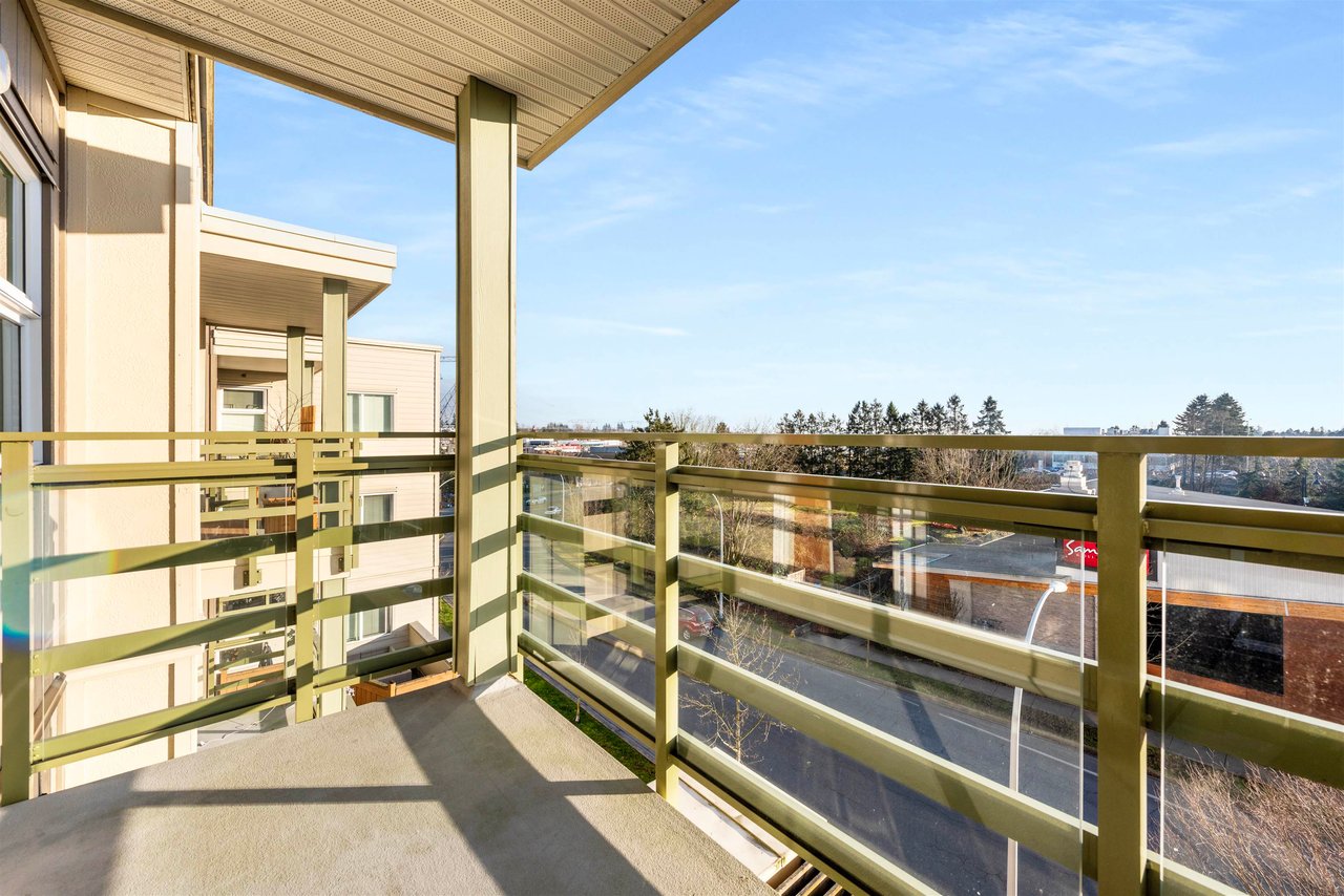 407-15795 Croydon Dr