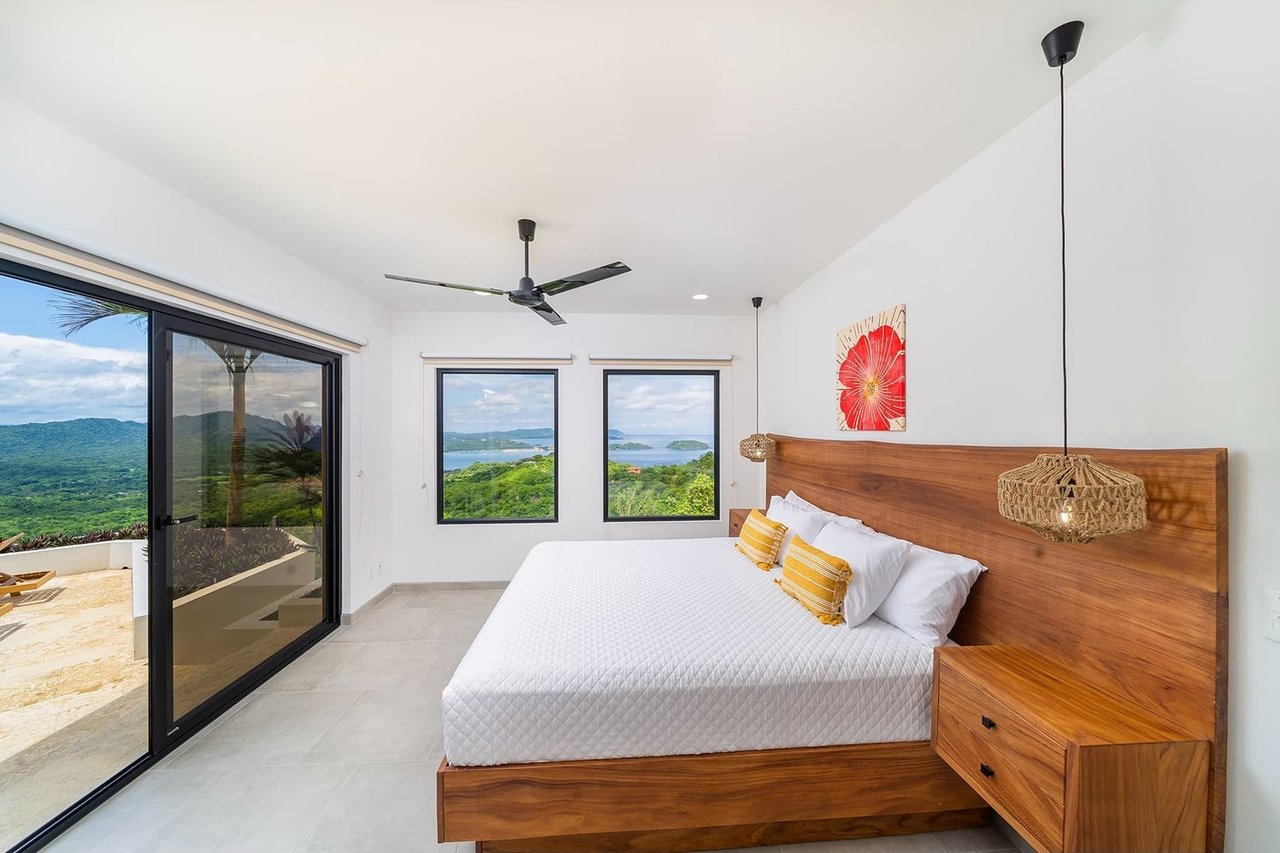 Modern Coastal Ocean View Villa, Flamingo, Guanacaste
