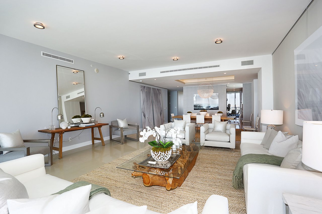 2627 S Bayshore Drive, #2301