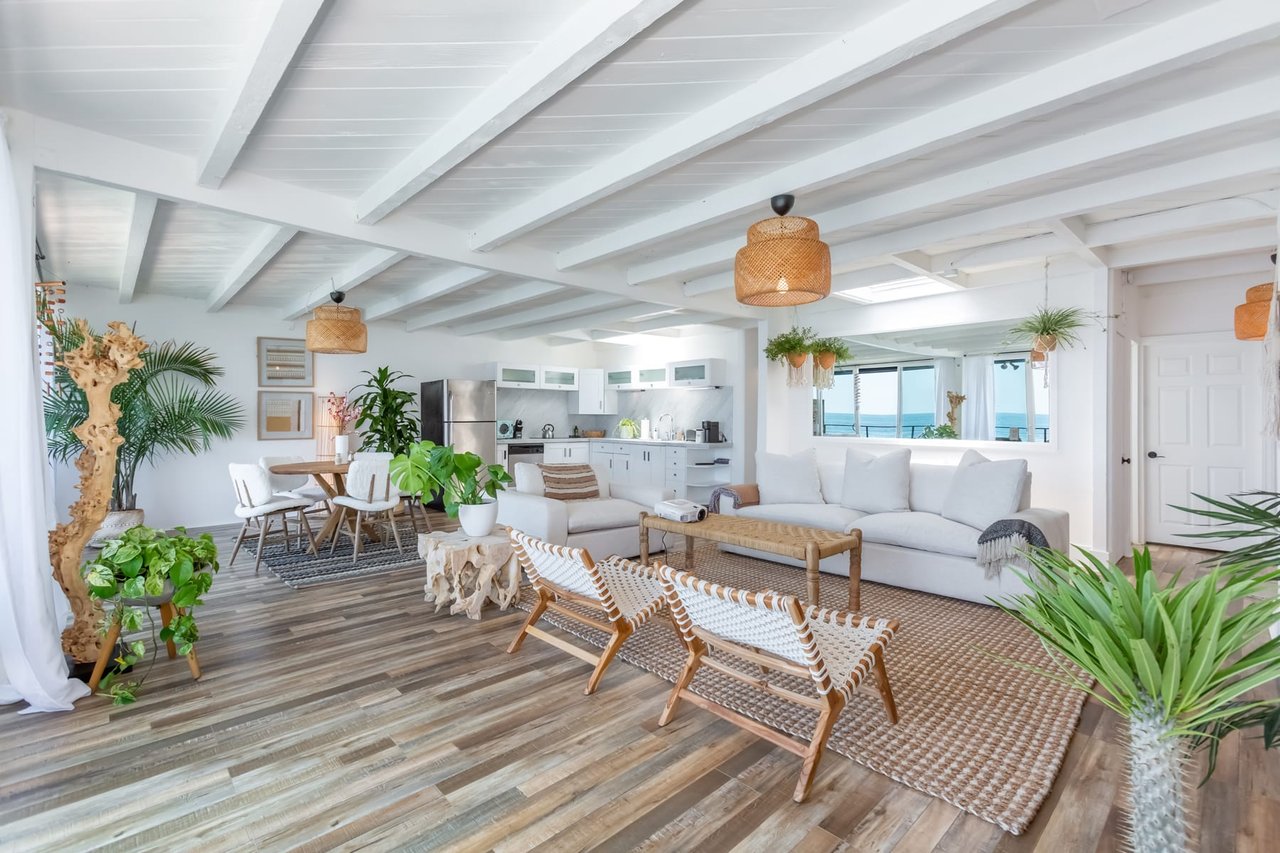 MALIBU BEACH HOUSE 48