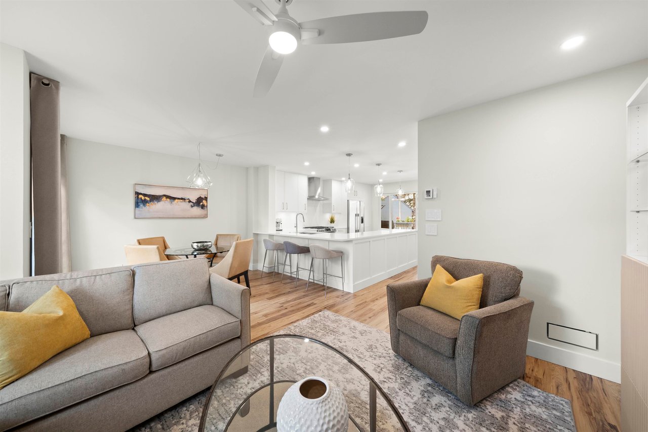 453 Carlsen Pl