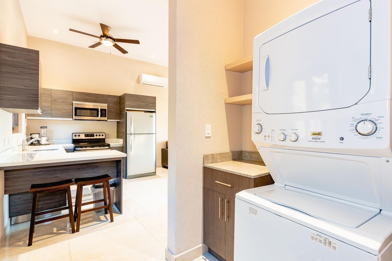 Luxury 6 BR Villa in Flamingo, Incredible Views | Starting At $1,350.00 Daily