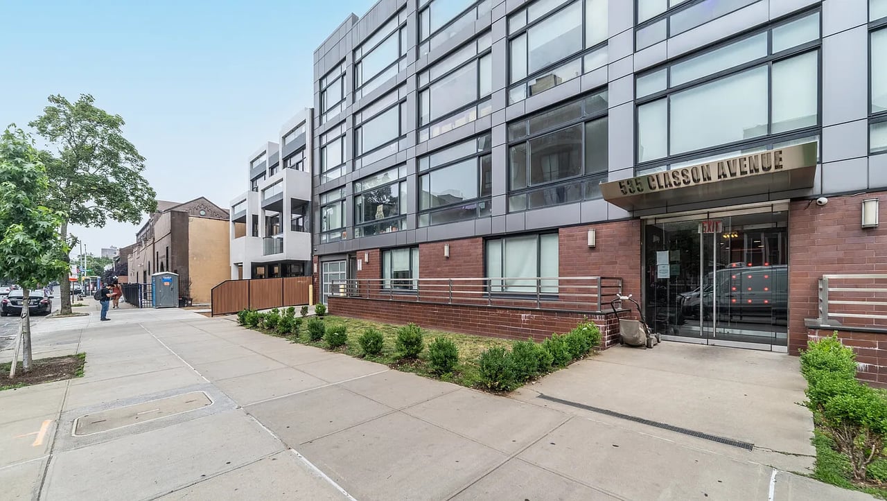 535 Classon Avenue, Apt 204
