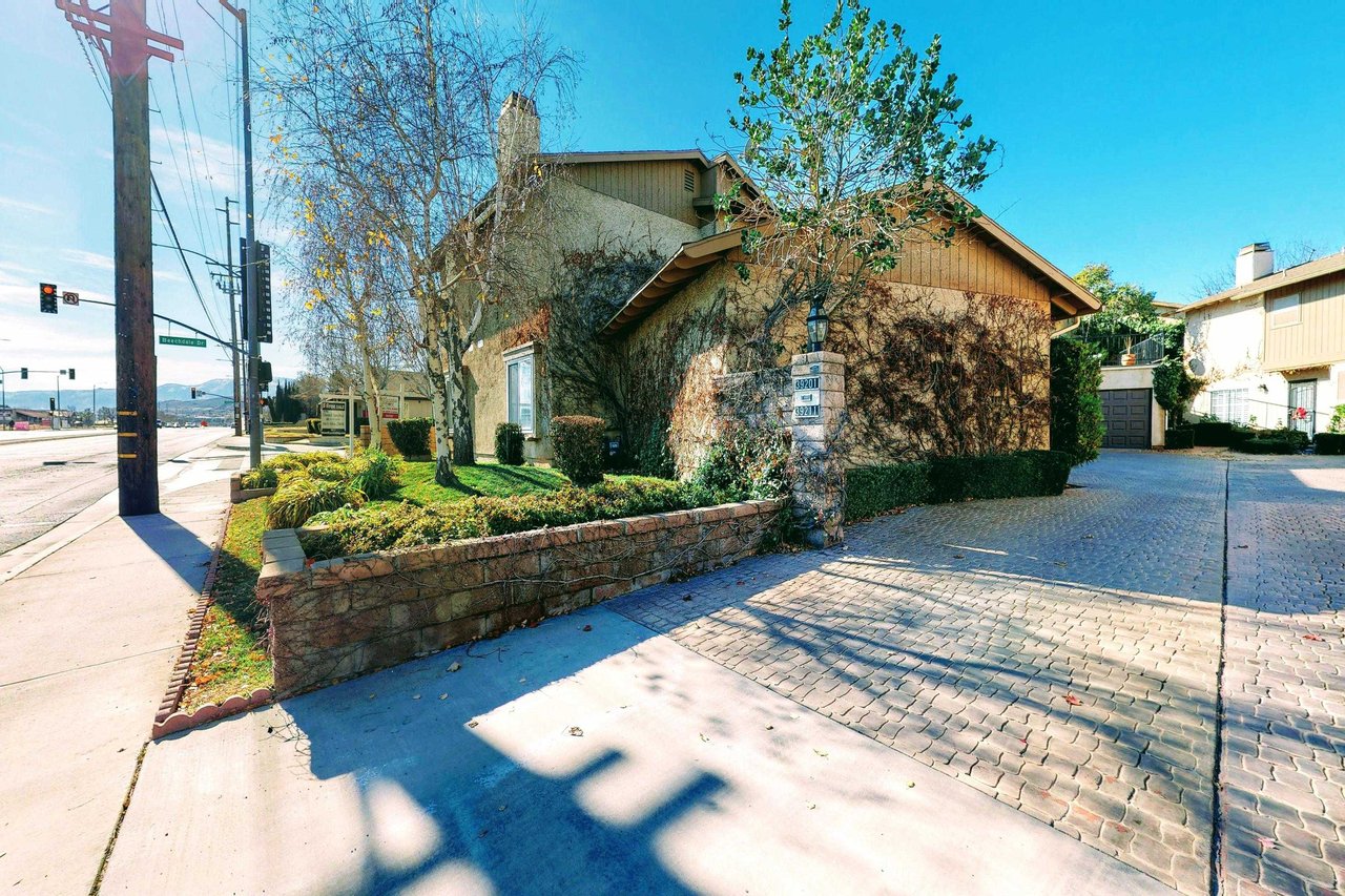 1013 Beechdale Dr