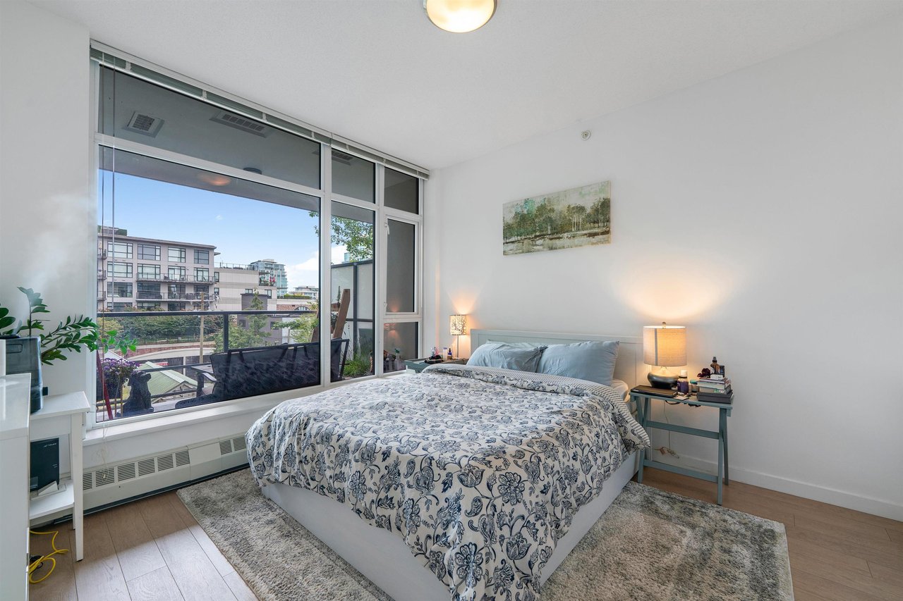 312-135 W 2nd St
