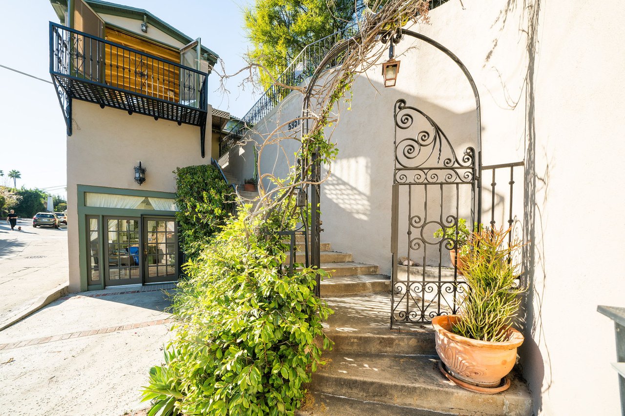 Hollywood Hills Pied de Terre - Another Off Market Sale
