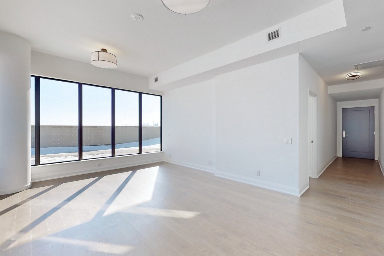 Upper East Village Suite 718