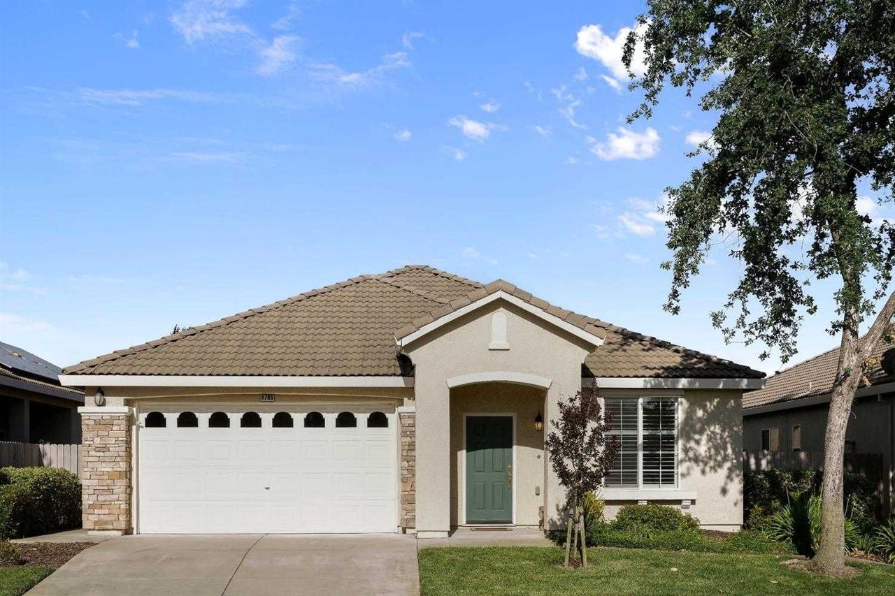 4789 Monte Mar Dr