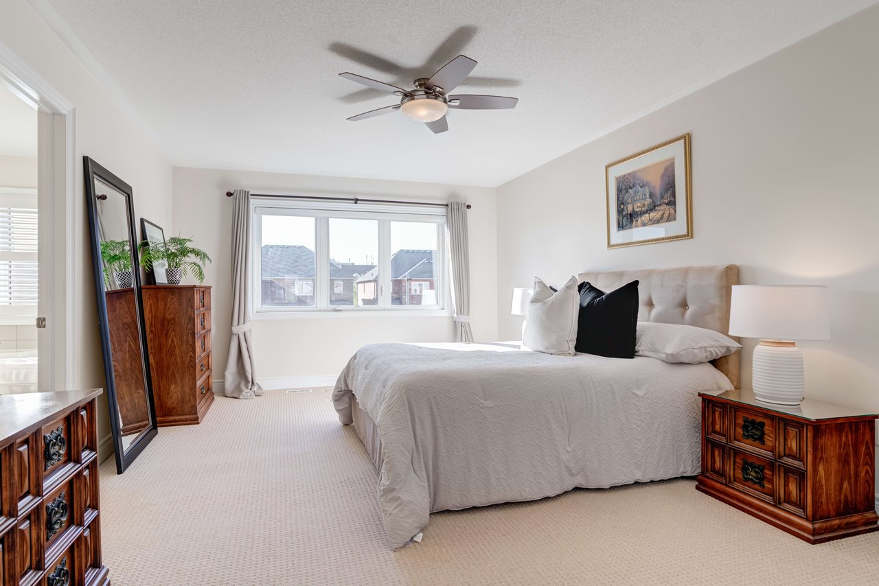 64 Bittersweet St