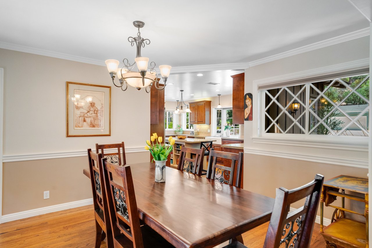 A Lil Bit O' Country in Shadow Hills * SOLD at full price