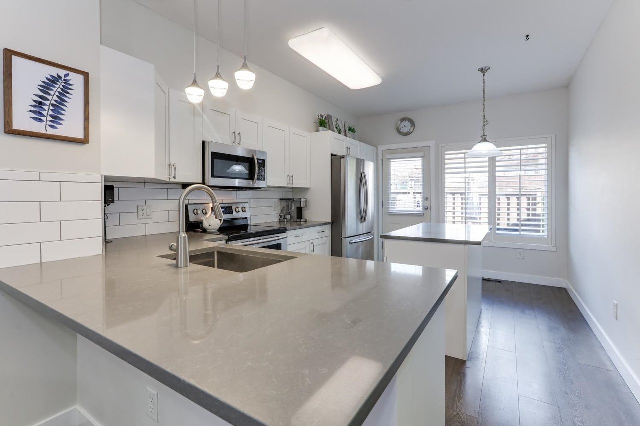 146-2000 Panorama Dr