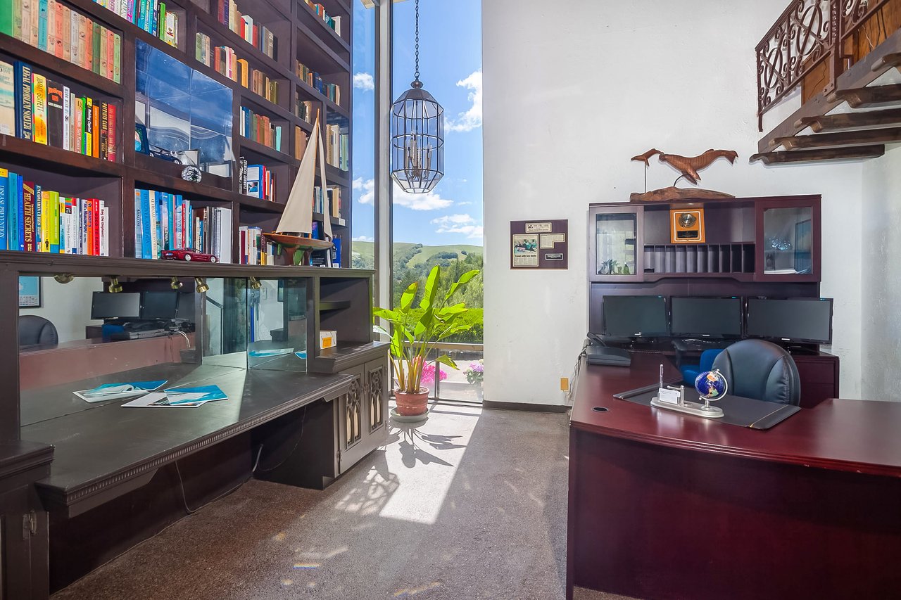 5675 Lucas Valley Rd