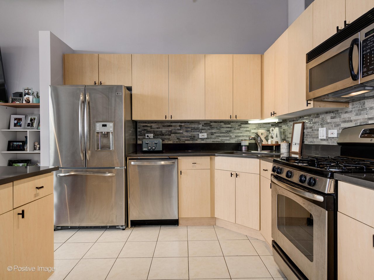 1301 W Madison St (No. 602)