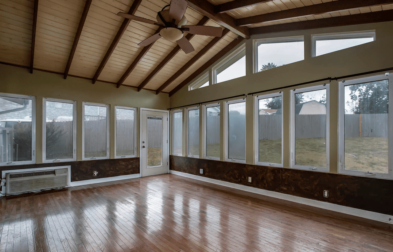 3933 Deerfield Road