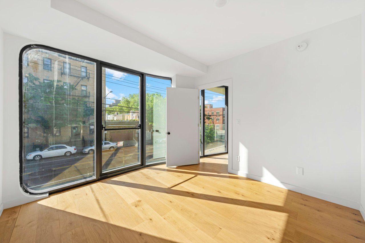 30-18 14th St, Unit 2A