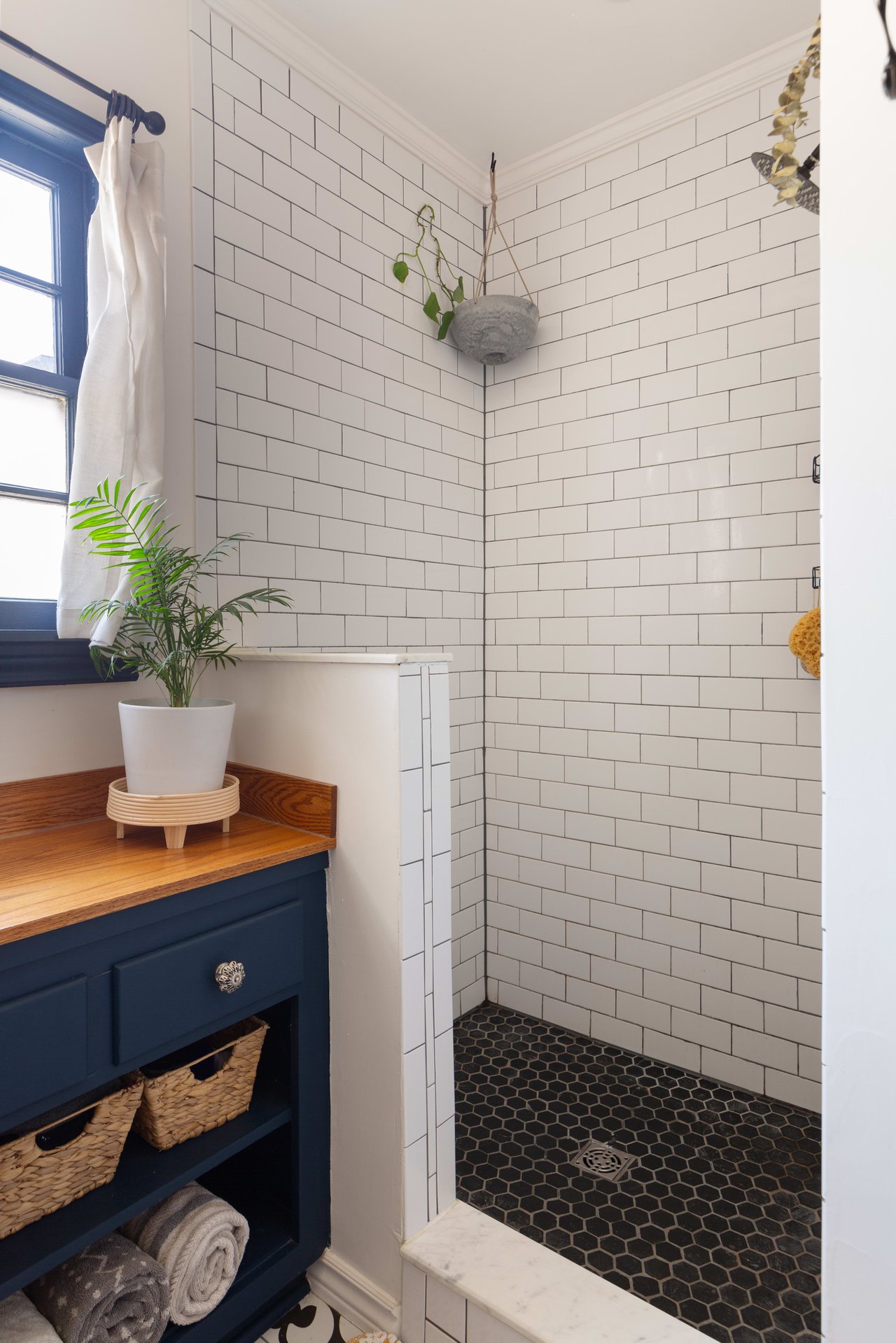 2515 W. 76th St. 