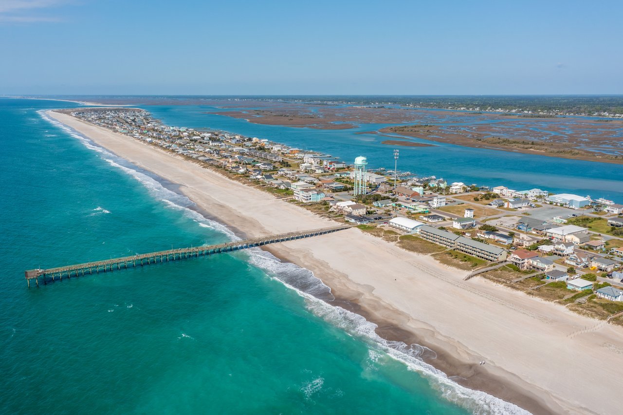 TOPSAIL BEACH