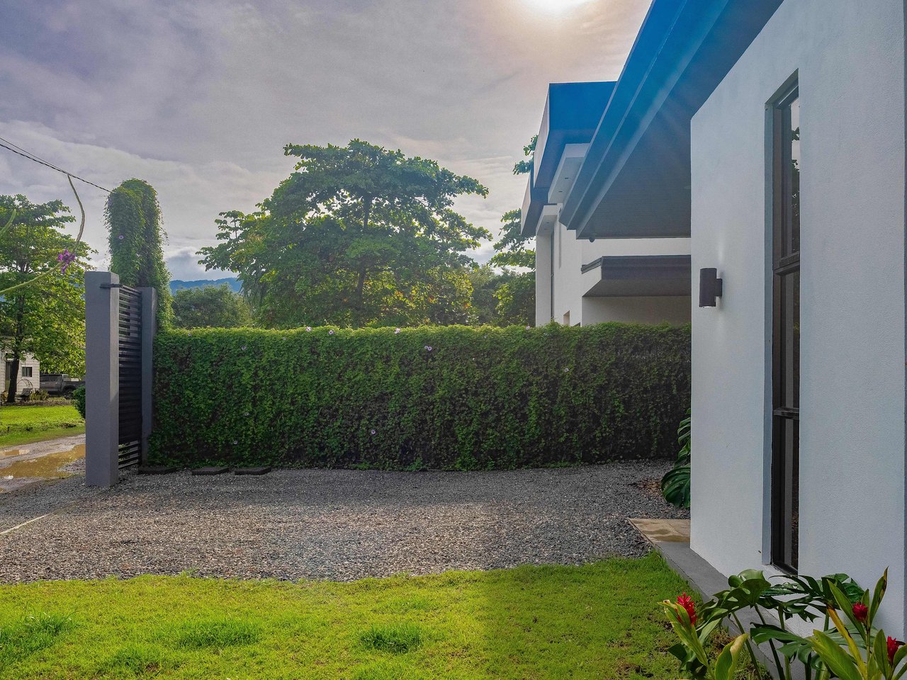 A 3-bedroom home – literally bordering Marino Ballena National Park – but mere steps away from cafes, restaurants, and amenities of the tourist mecca Uvita!