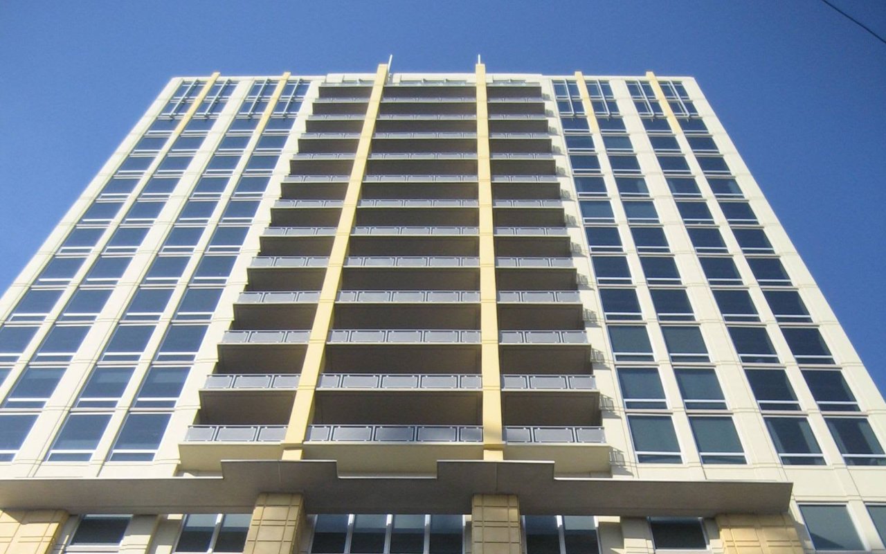 River Place on the Park, 700 North Larrabee