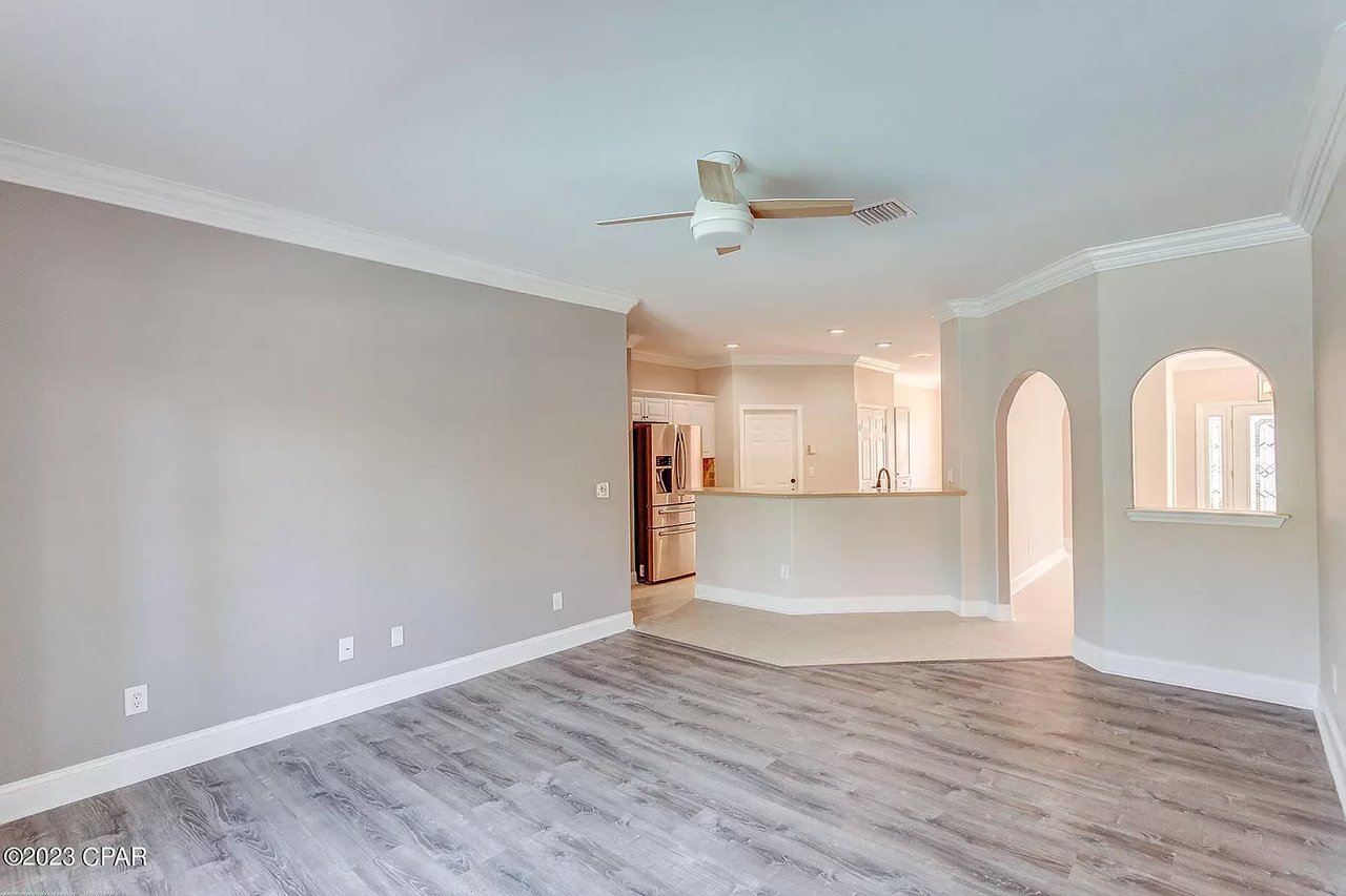 3308 Azalea Circle