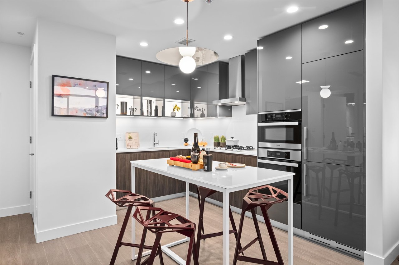 3101-6511 Sussex Ave