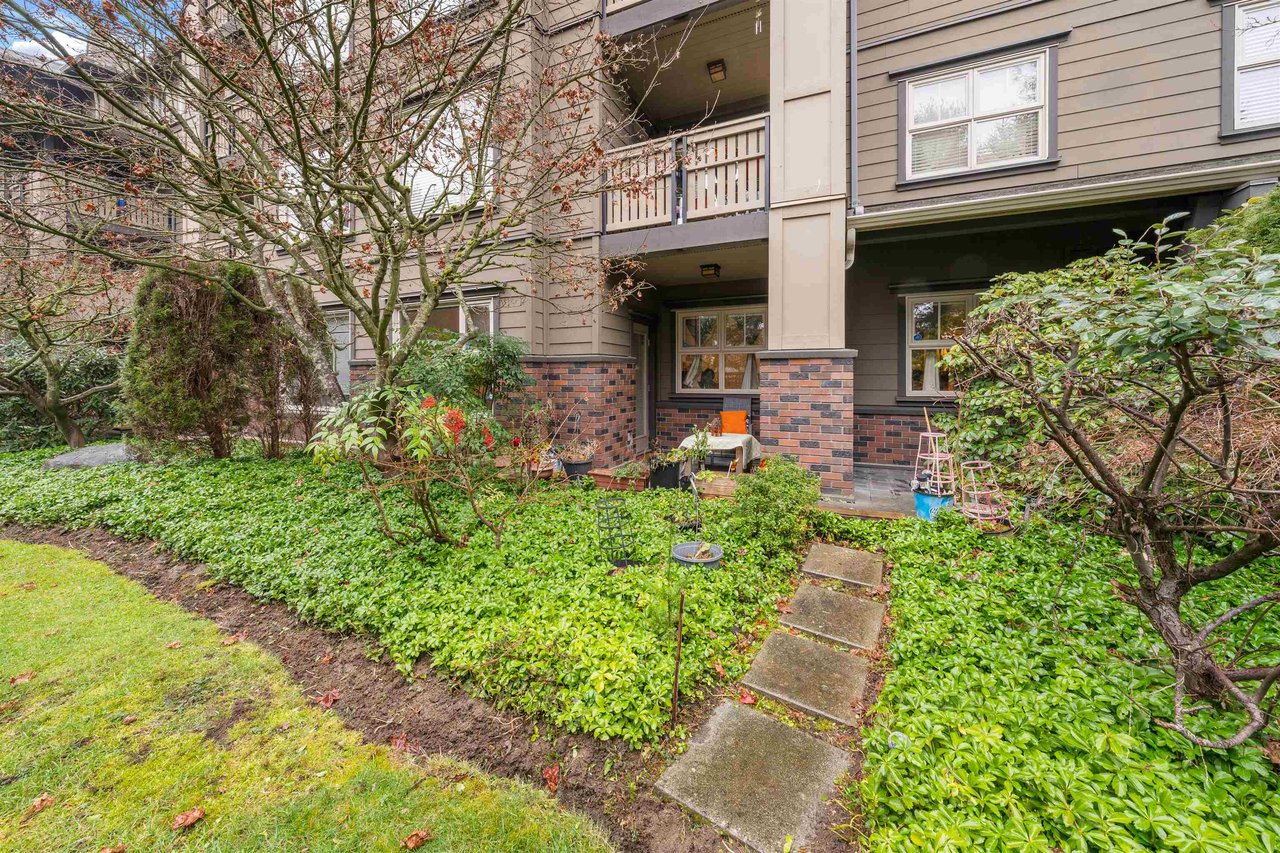 108-808 Sangster Pl