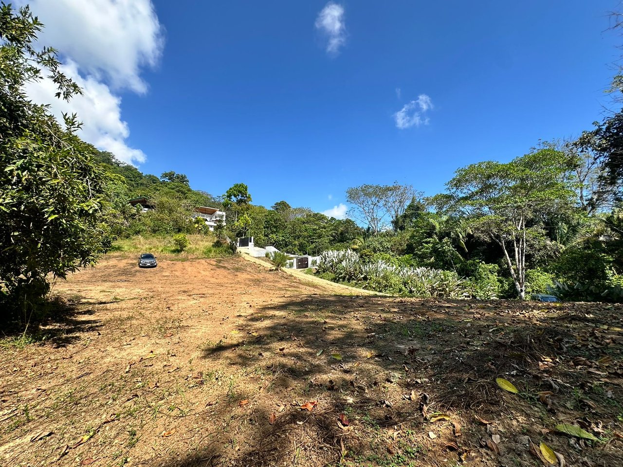 Your Dream Coastal Retreat Awaits: Prime Investment Opportunity in Playa Hermosa, Bahía Ballena