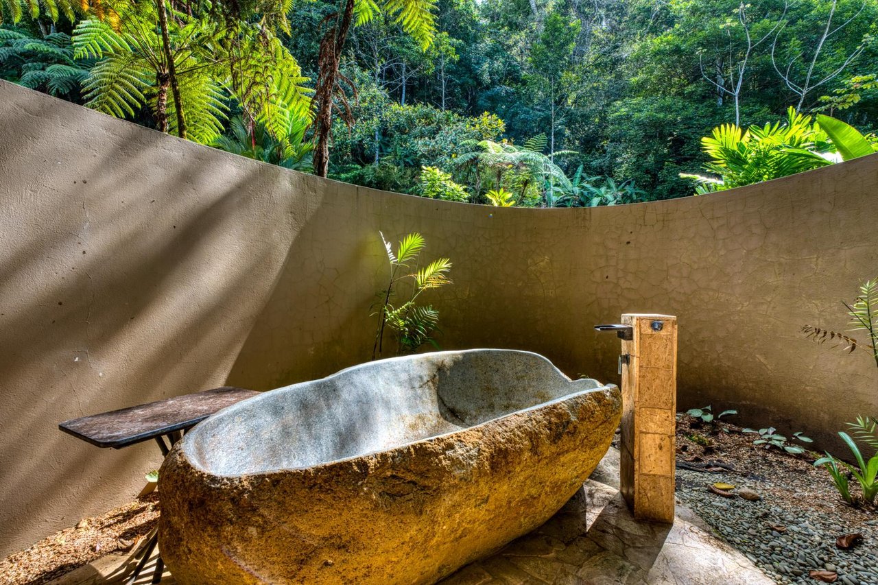 Modern Ocean View Rainforest Estate, Dominical, Puntarenas
