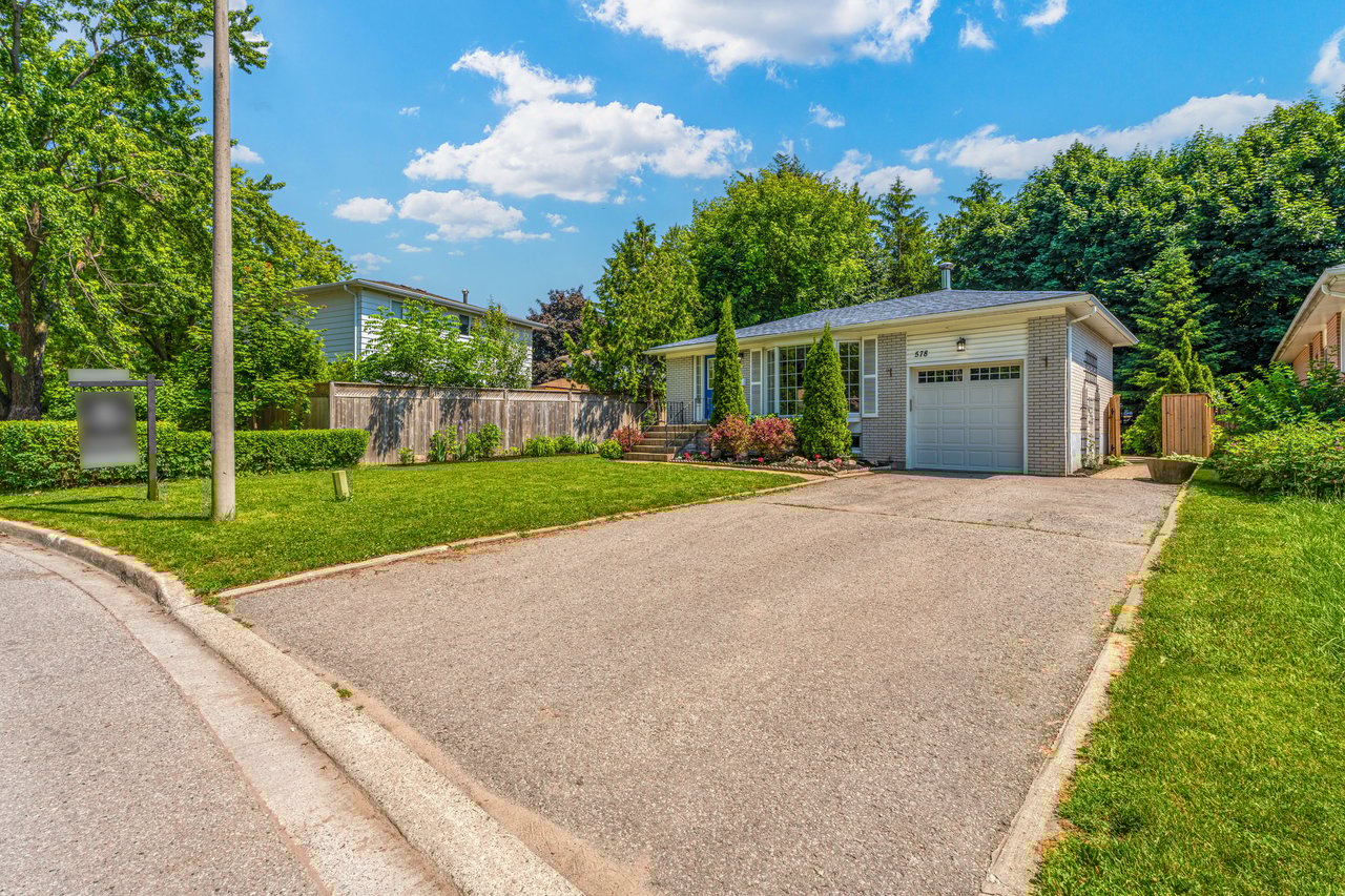 578 Rupert Ave