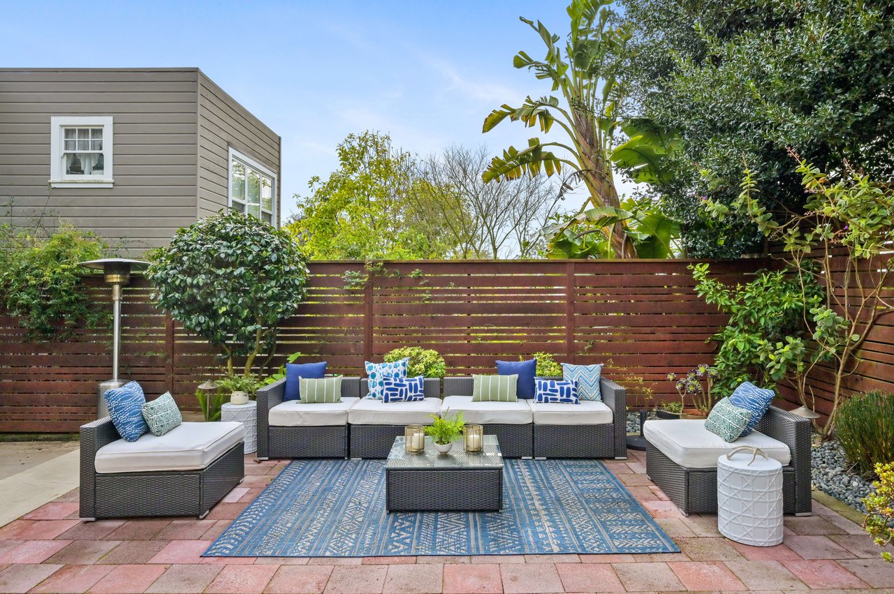 Stylish & Modern Mediterranean