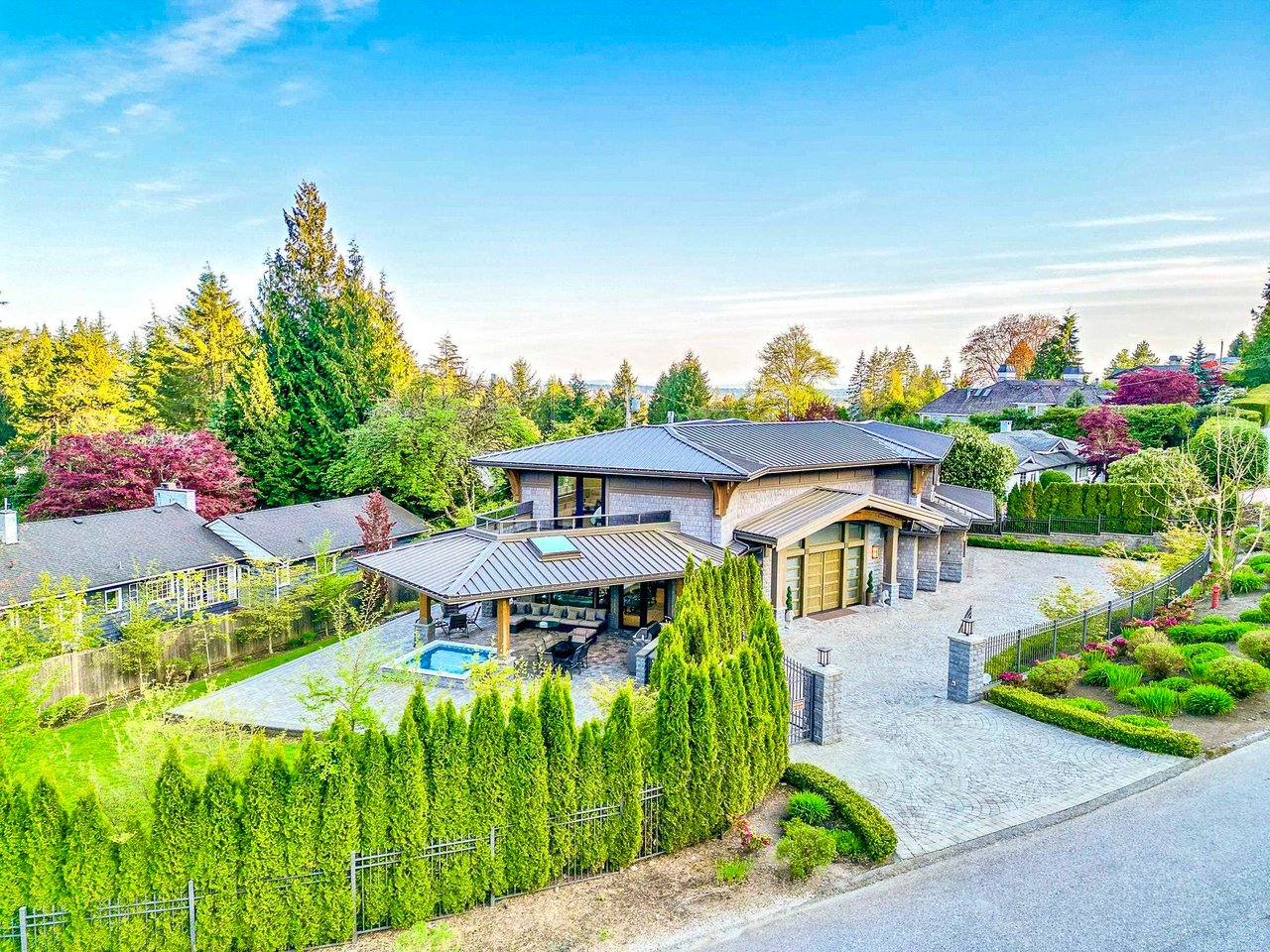 550 Knockmaroon Rd