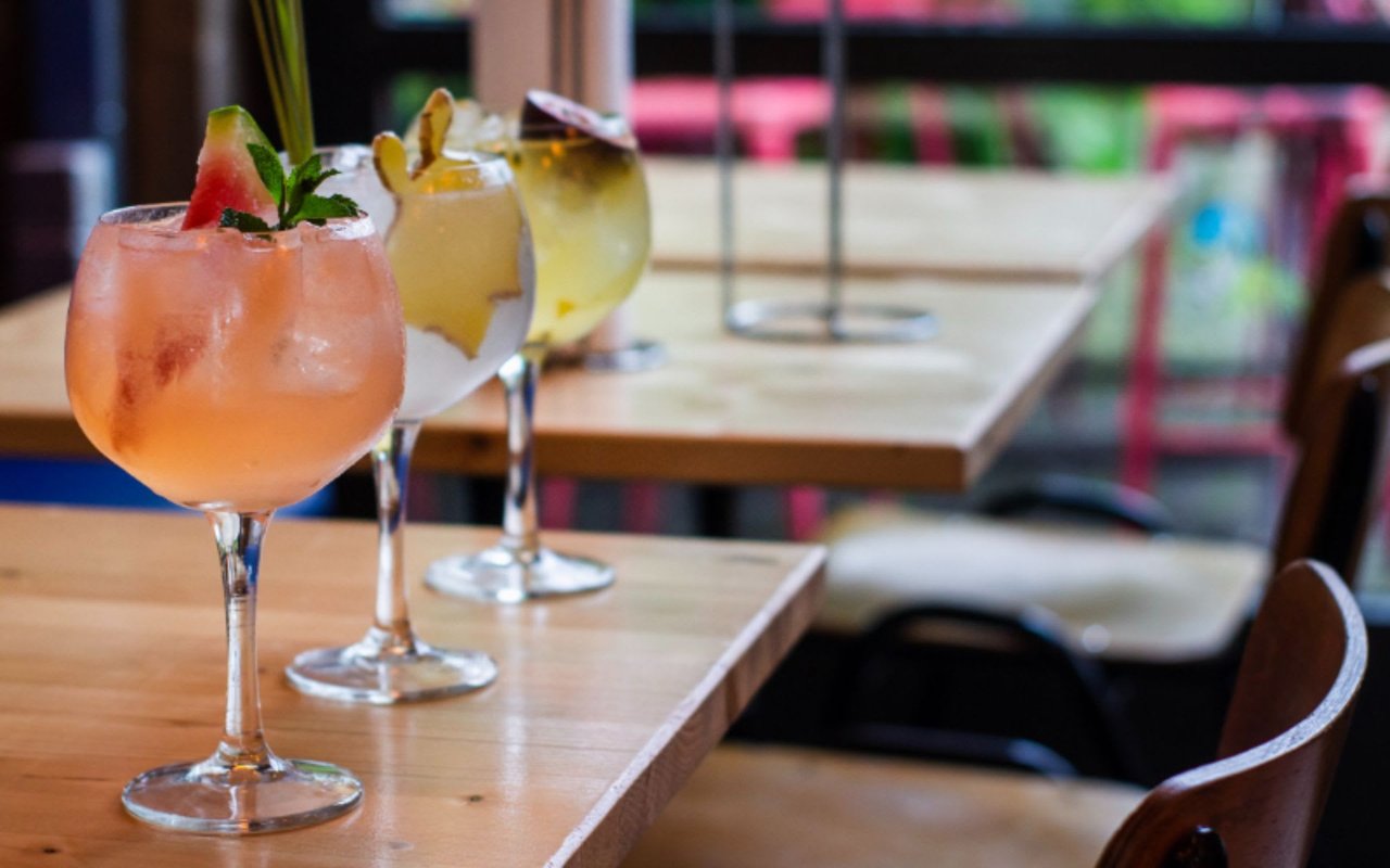 Should You Start a Business in Costa Rica? Exploring the Pros and Cons